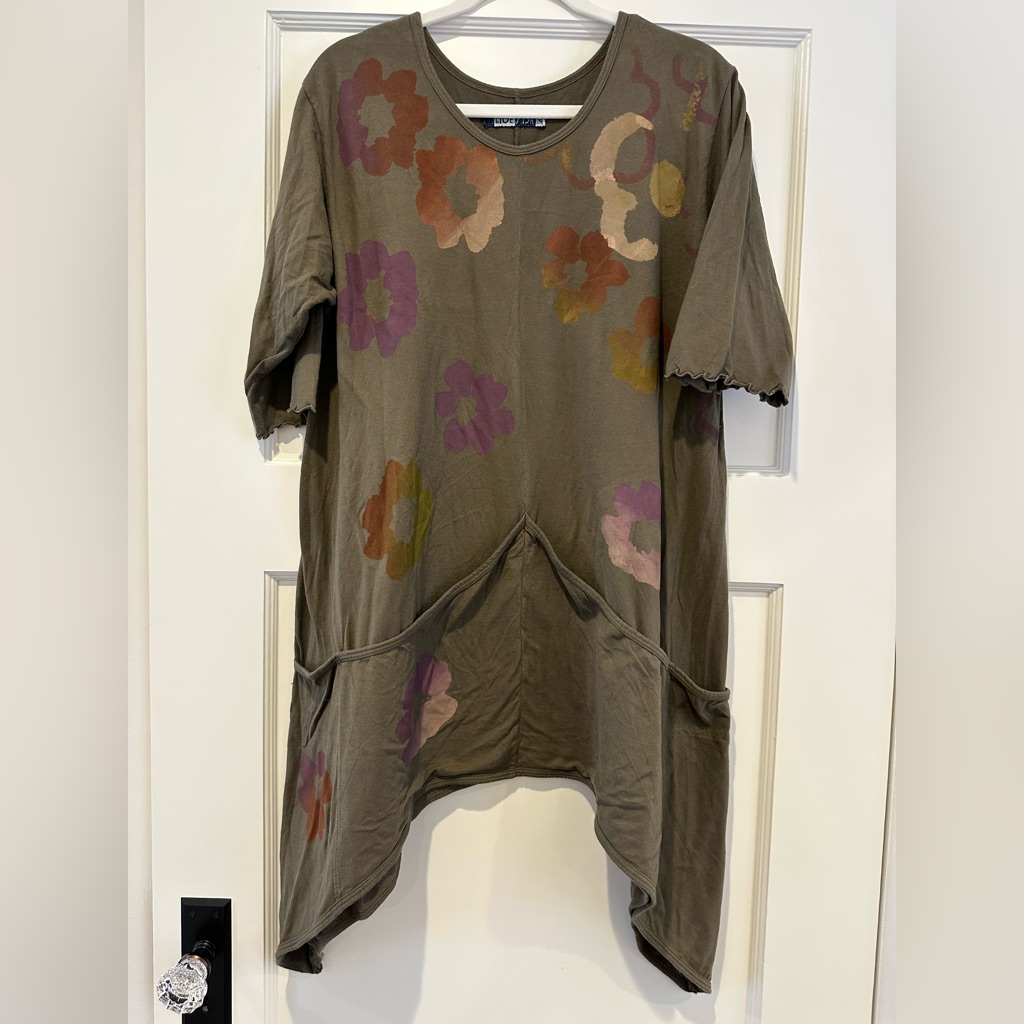 Blue Fish Four Pocket Tunic In Earth